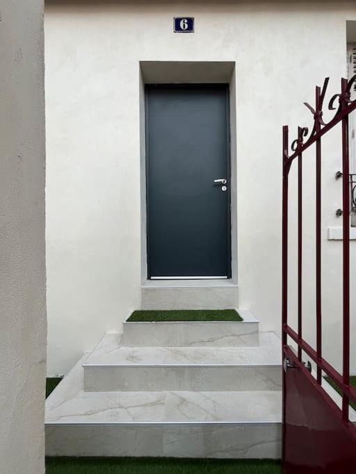 La Maison Rayofam, A 30 Min De Paris, A 5 Min Du Stade De France Saint-Denis-en-Margeride Exterior foto